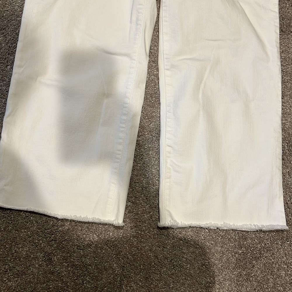 Loft cropped white jeans size 8 - Picture 5 of 5